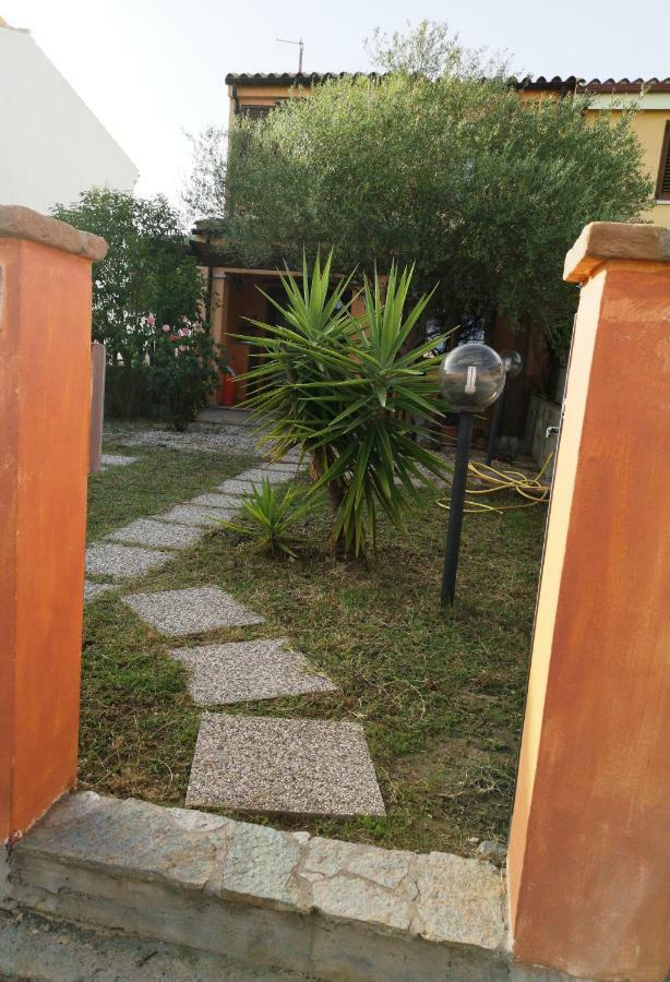 Donna Violante Porto Corallo Affittacamere 维拉普特祖 外观 照片